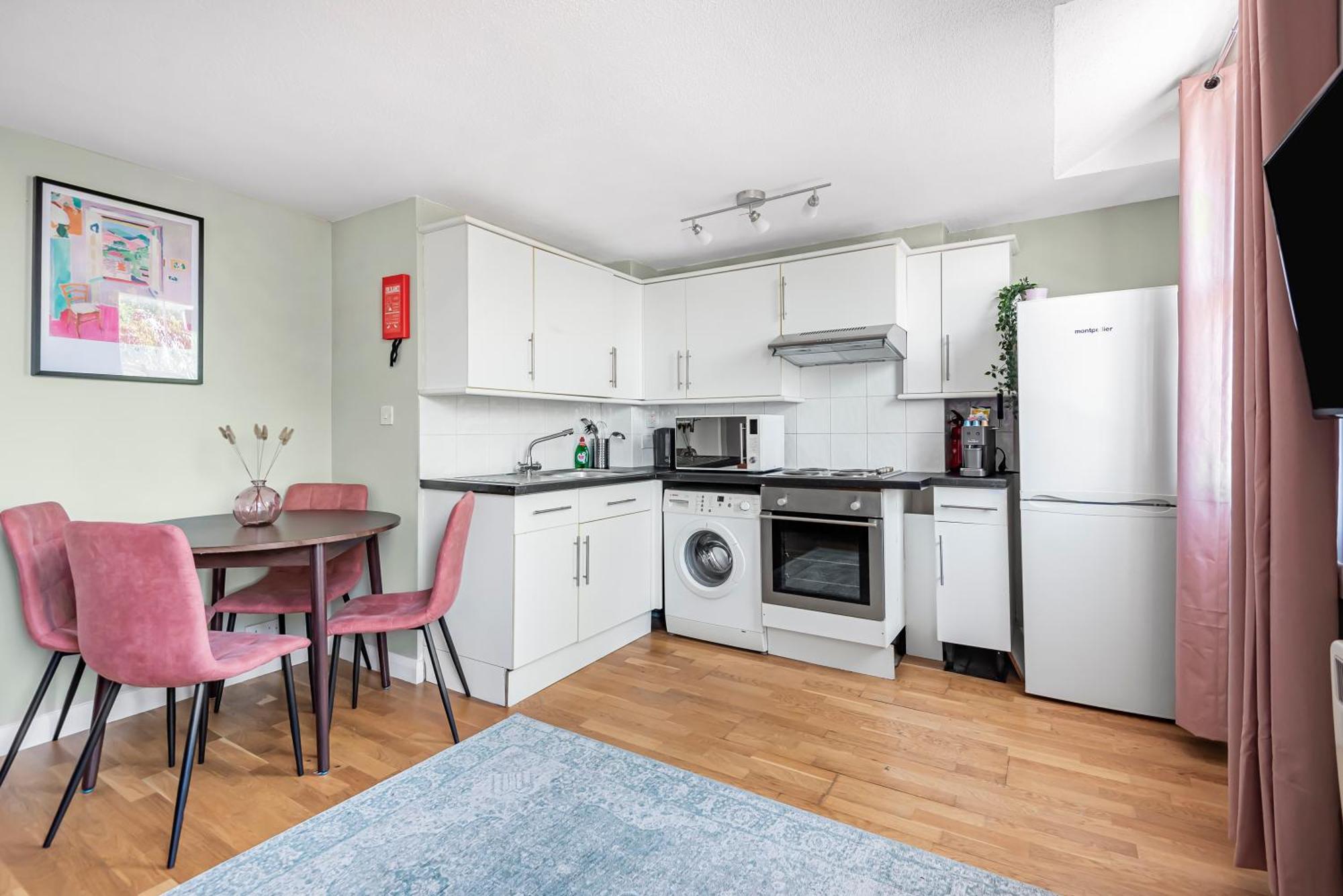 Beautiful Euston Apartment Londra Exterior foto
